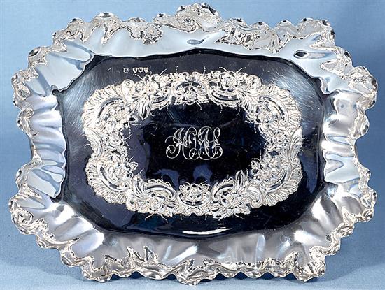 A cased late Victorian silver fruit set, by Rupert Favell, length 280mm, weight 12.5oz/390grms